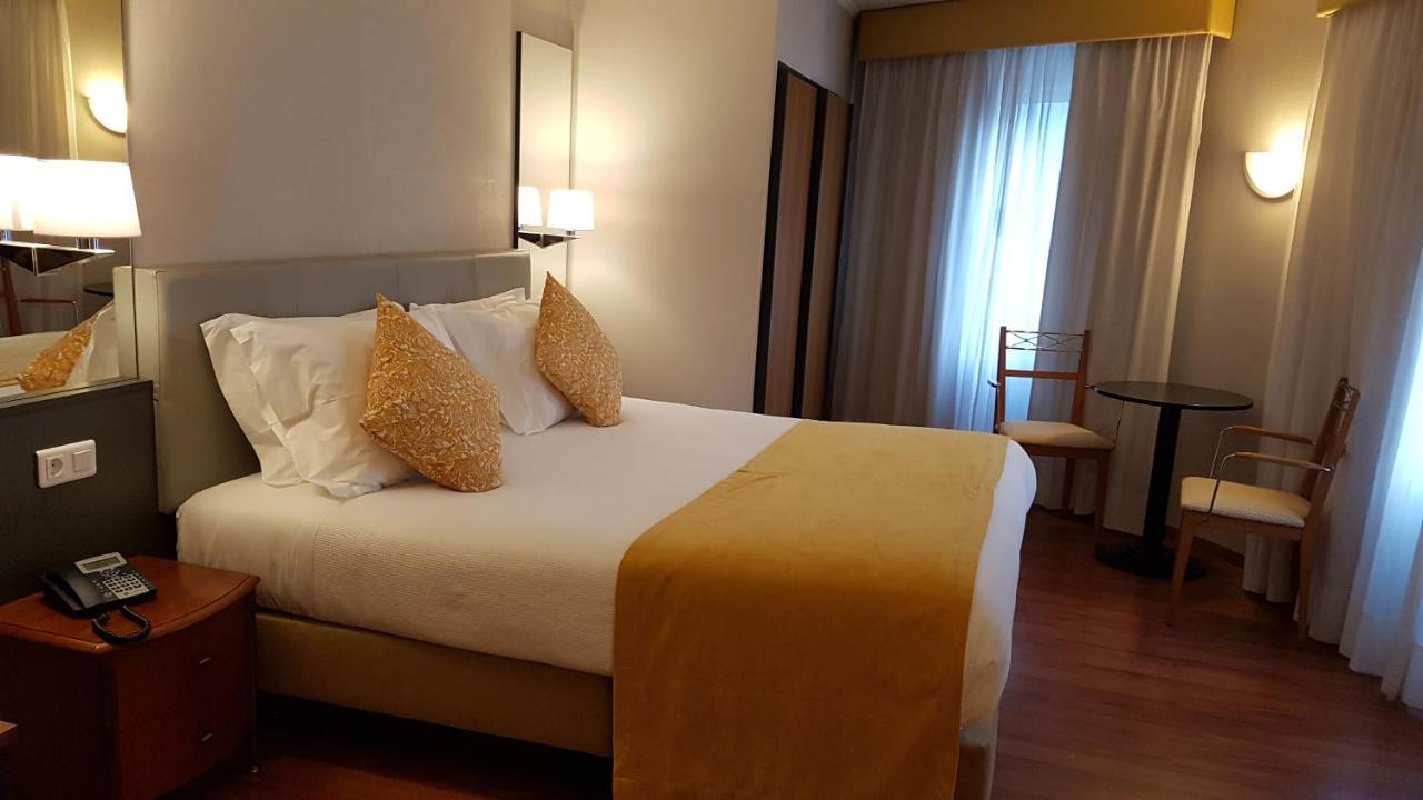 Hotel 3K Madrid Lissabon Exterior foto